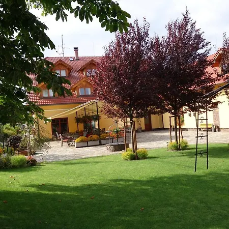 A Restaurace Palfrig فندق