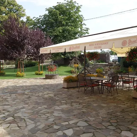 A Restaurace Palfrig Stara Ves nad Ondrejnici