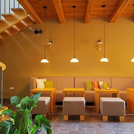 Ξενοδοχείο A Restaurace Palfrig 3*